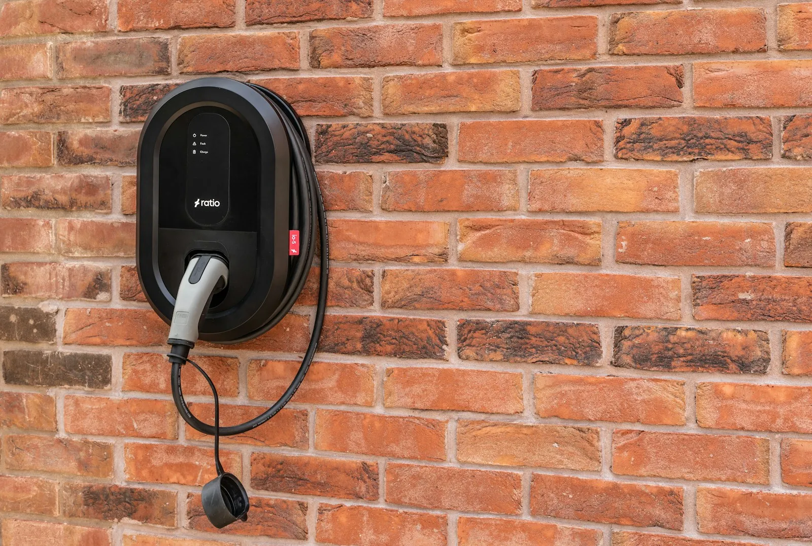 ISDE subsidie thuisbatterij buiten installeren: de
