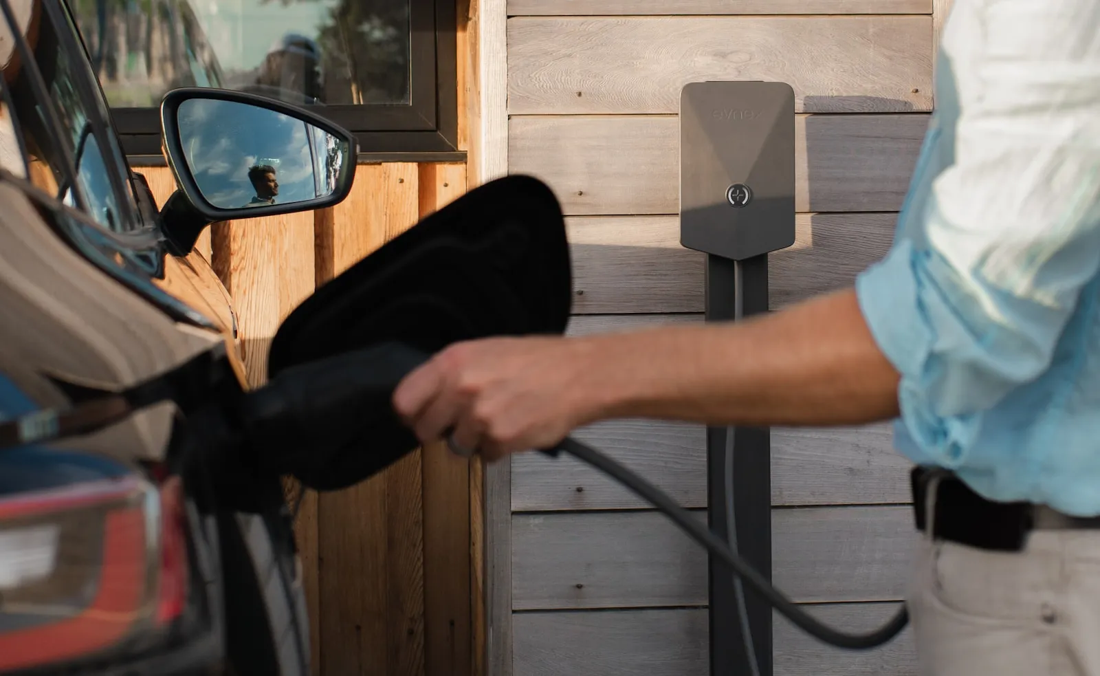 ISDE subsidie thuisbatterij laadpaal combineren 2026